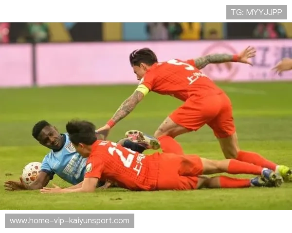 斯坦丘在训练赛中策动两次进球，大连英博状态回升