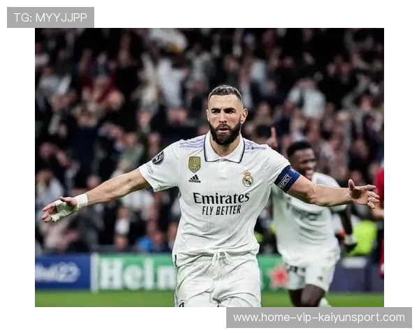 本泽马沙特新月首次登场，进攻表现完美无瑕