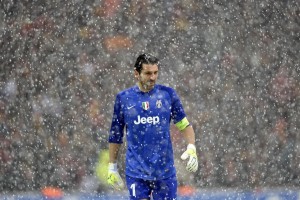 开云注册-球员在中超赛场上表现稳定成为球队主力，中超球员怎么去客场比赛