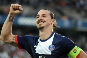 开云电竞-小尼克-史密斯惊艳爆砍25分：我只想带着活力上场，不舒服也不会错过比赛