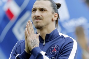 kaiyun 开云体育-巴萨再度防线失误，3-3战平布鲁日，晋级悬念重重，巴萨联赛不败